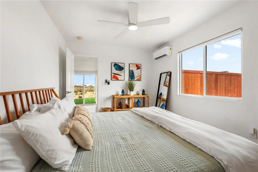 55500 Massachusets, Landers, California 92285 home-pic-20